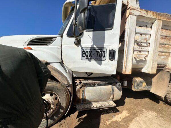 Lote No 111 Volqueta DT International EQX780 Modelo 2015
