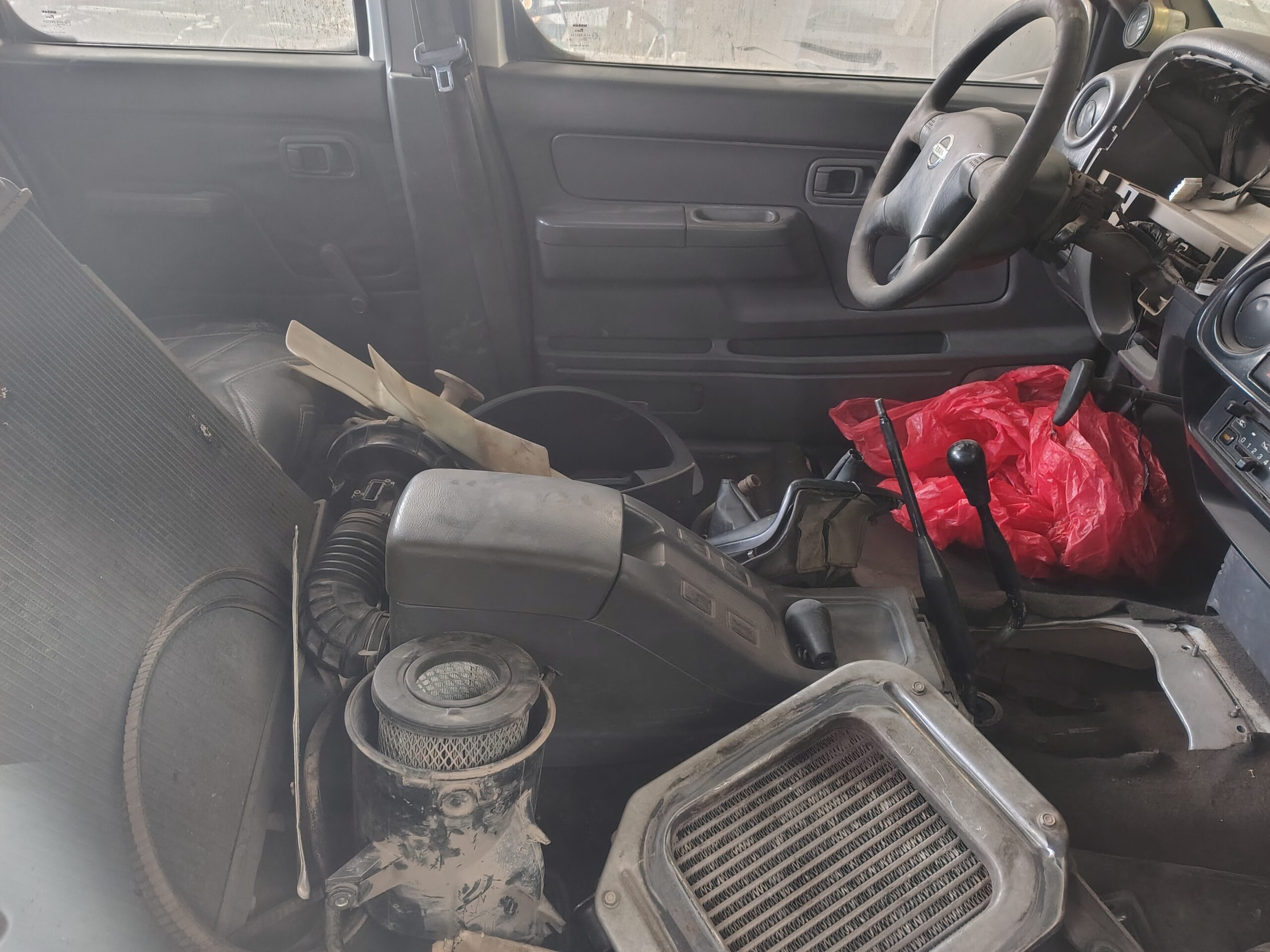 35-089 CAMIONETA NISSAN AÑO 2012 4x4 PARTICULAR - Imagen 9