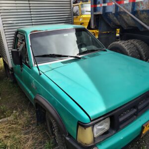 35-025 CAMIONETA MAZDA B2000 AÑO 1986 FURGÓN 4x2