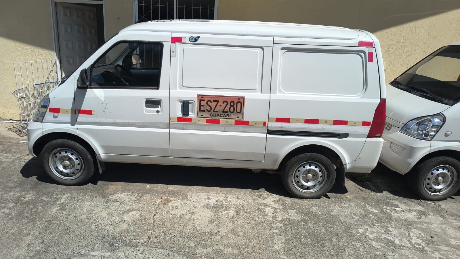 Lote #4 Chevrolet Van Cargo Plus Mt 1200 CC - Imagen 2