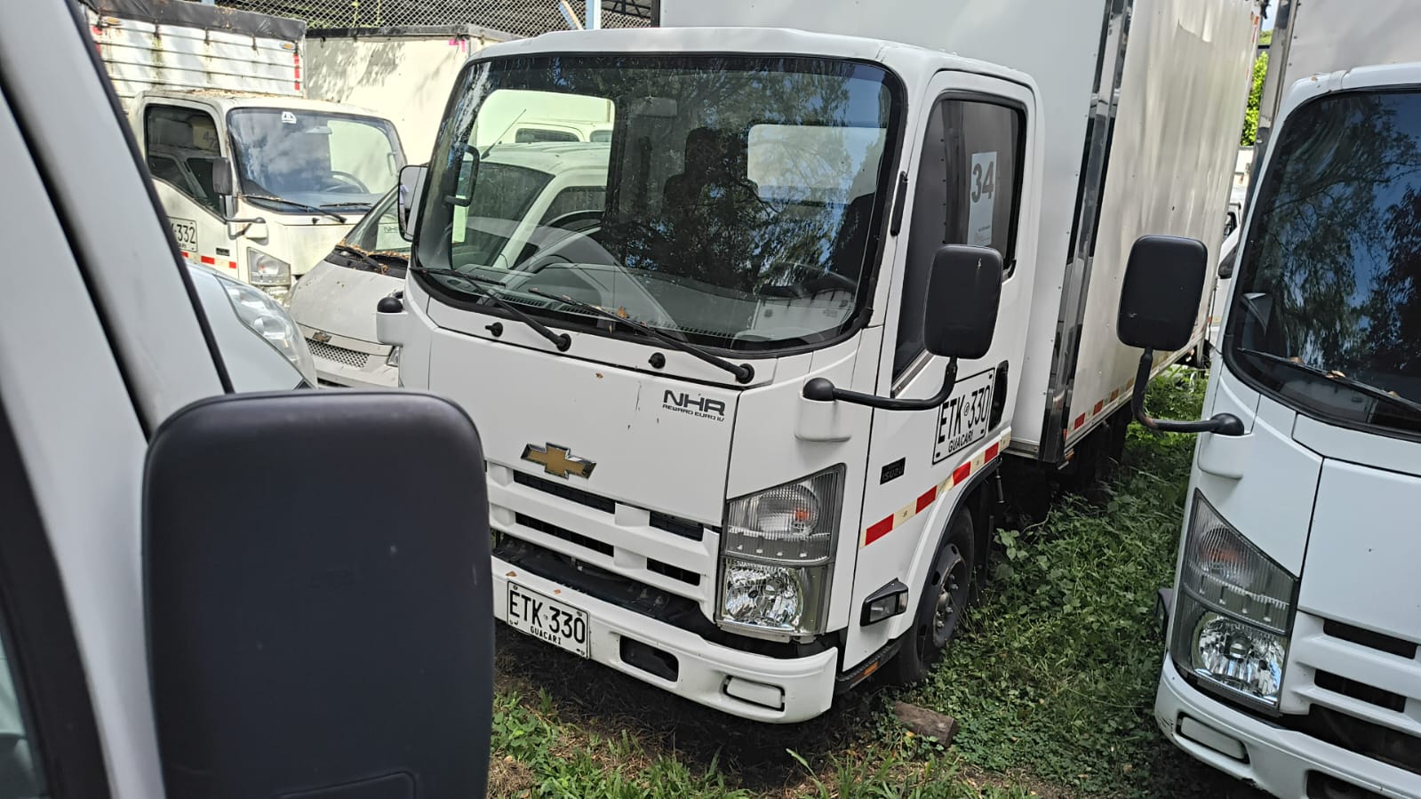 Lote #34 NHR 700P Reward Mt 3000CC - Imagen 4