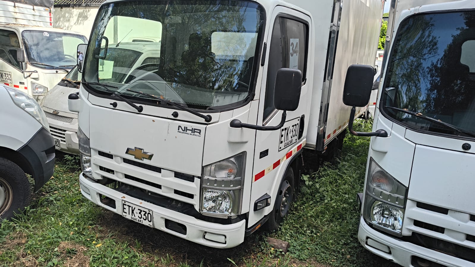 Lote #34 NHR 700P Reward Mt 3000CC - Imagen 2