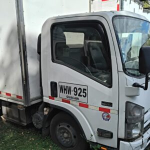 LOTE #48  NHR 700P Reward Mt 3000CC