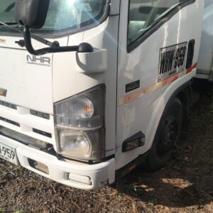 LOTE #81 NHR 700P Reward Mt 3000CC